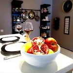 For 4 - Lovreta Макарська