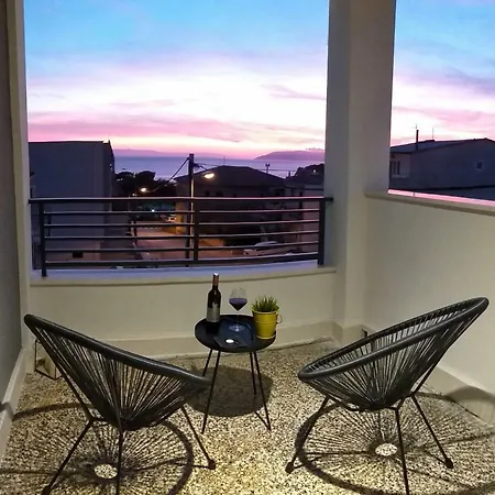 公寓 For 4 - Lovreta *