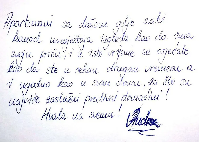 For 4 - Lovreta Lägenhet *